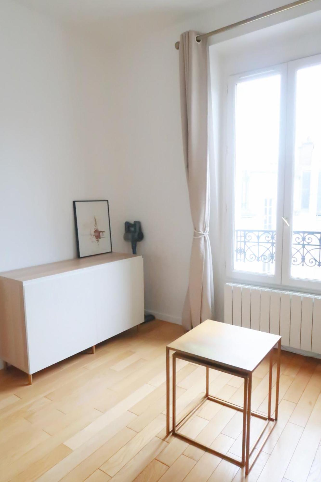 Spacious Near Eiffel Grenelle F2 *